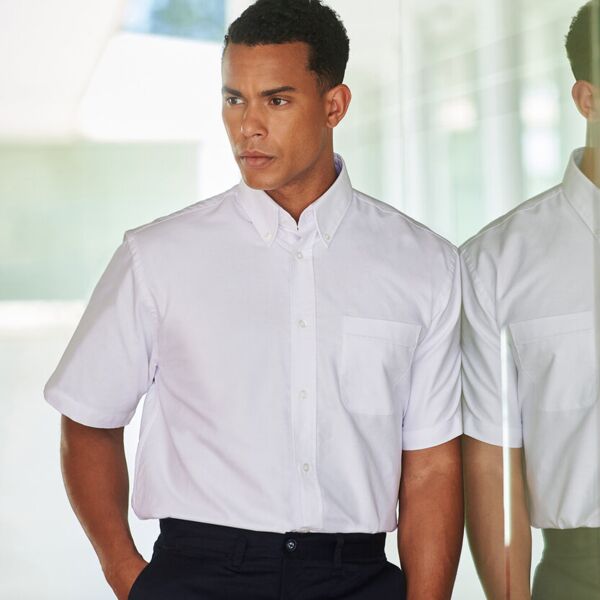Henbury Short sleeve classic Oxford shirt. HB515 Short sleeve classic Oxford shirt. Thumbnail